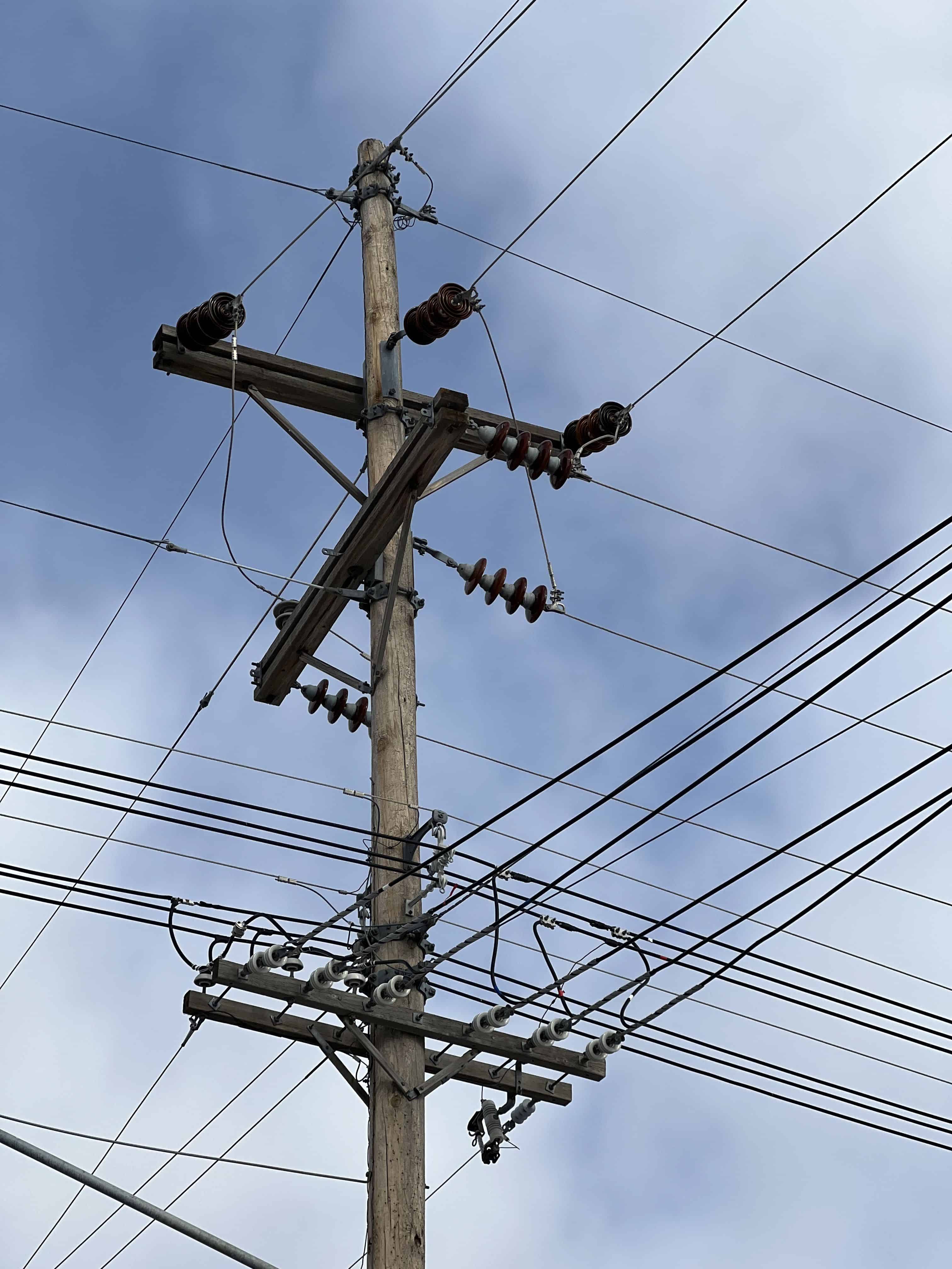 Thermal imaging inspection of utility infrastructure captured by Fast Forward's camera system.